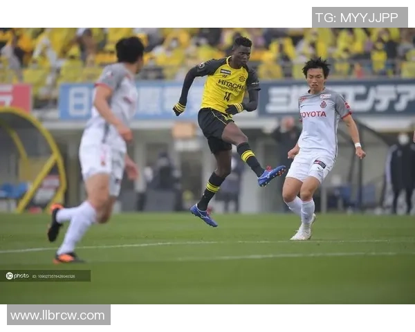 太阳神与大分的巅峰对决谁能在赛场上笑到最后